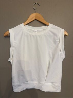 HALARA White Sleeveless Muscle Tee (NWOT)